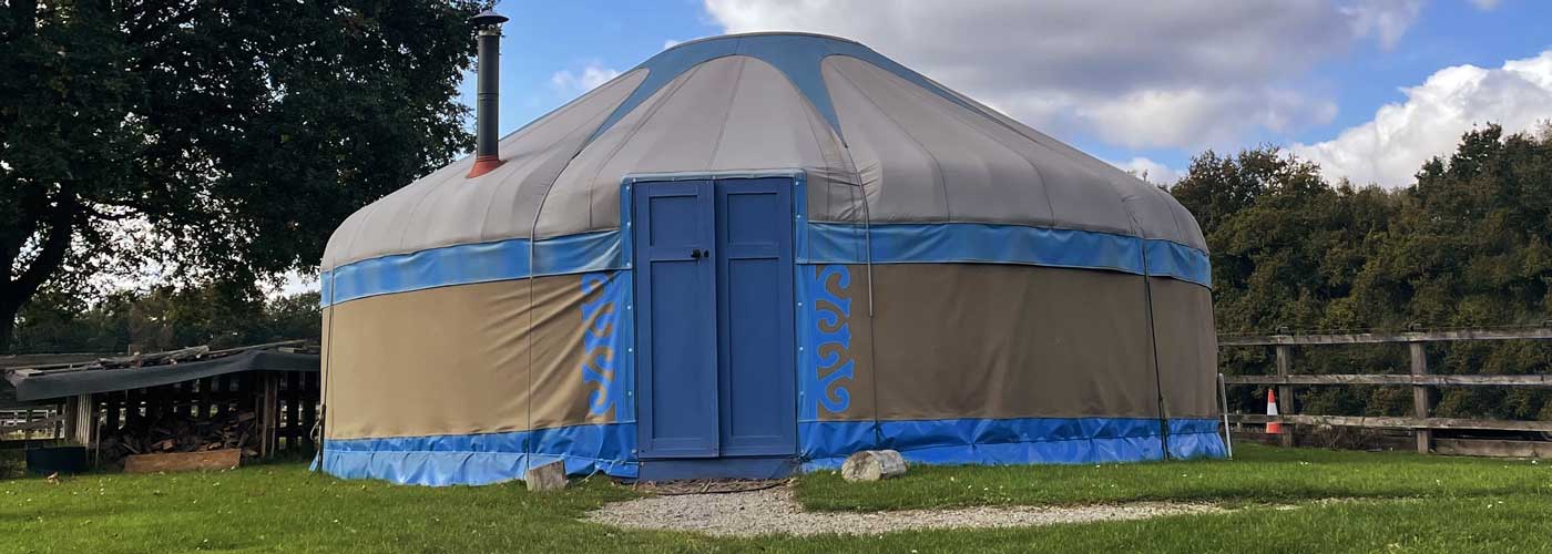 banner image yurt exterior